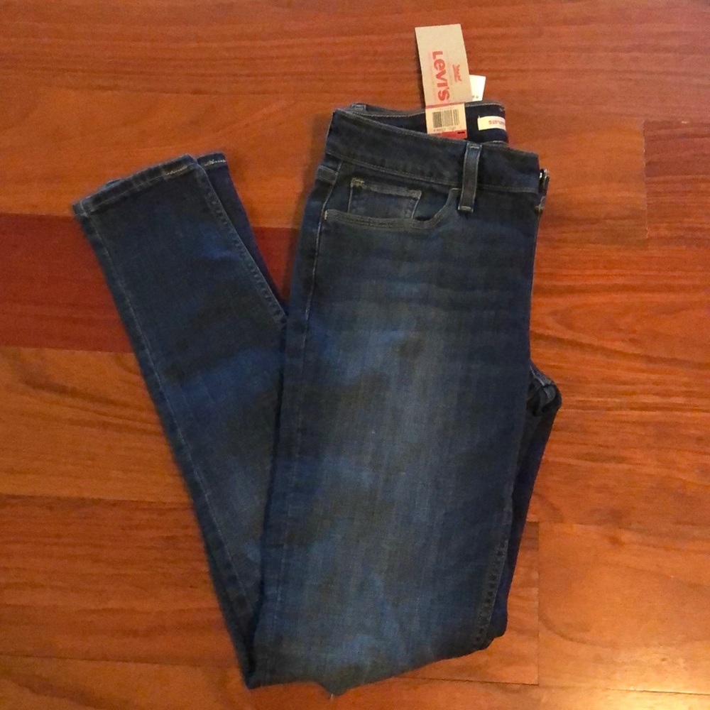 BNWT Levi Jeans! 535 Super Skinny
